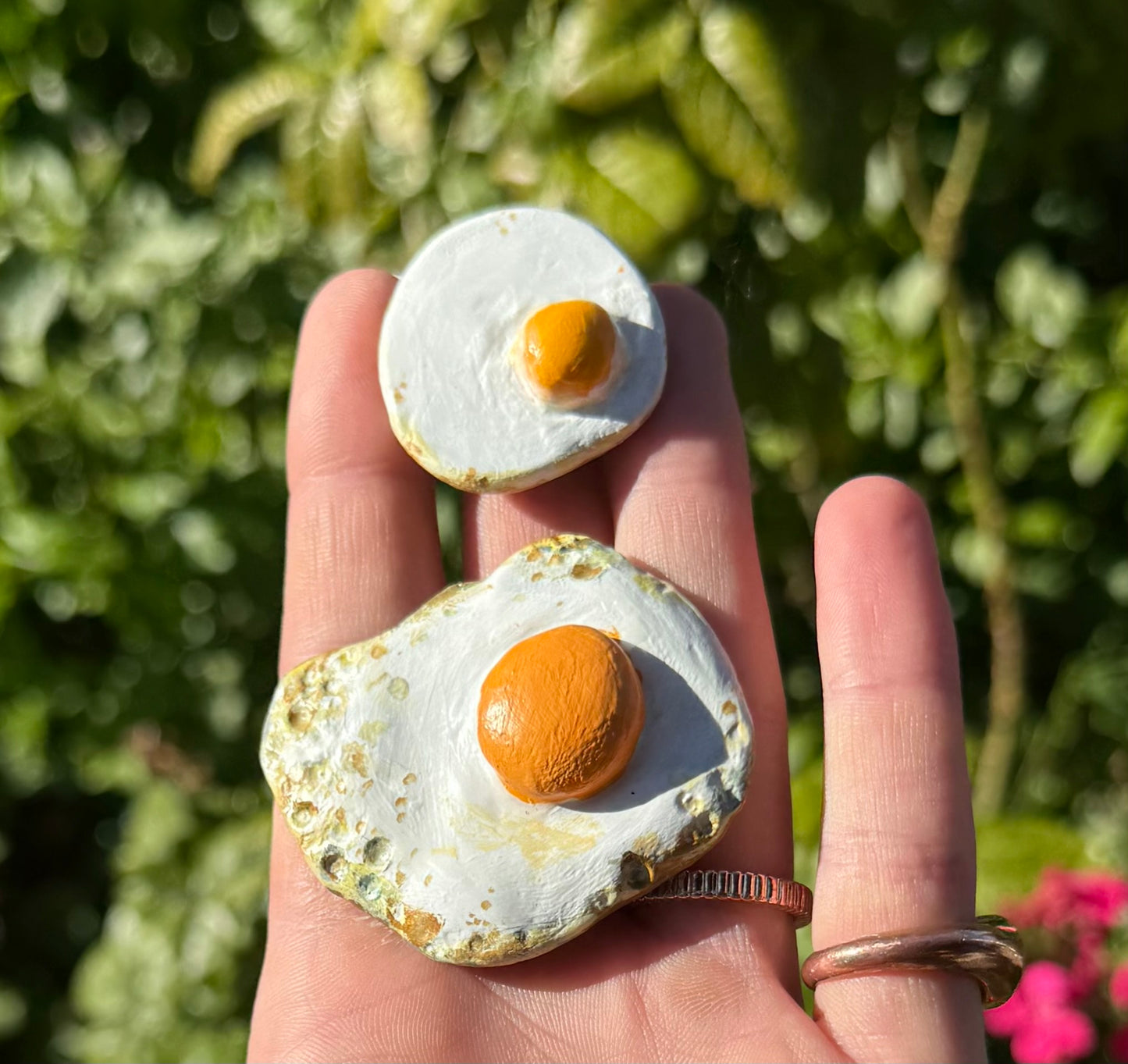 Egg Magnet “The Pan’s too Hot!” Collection